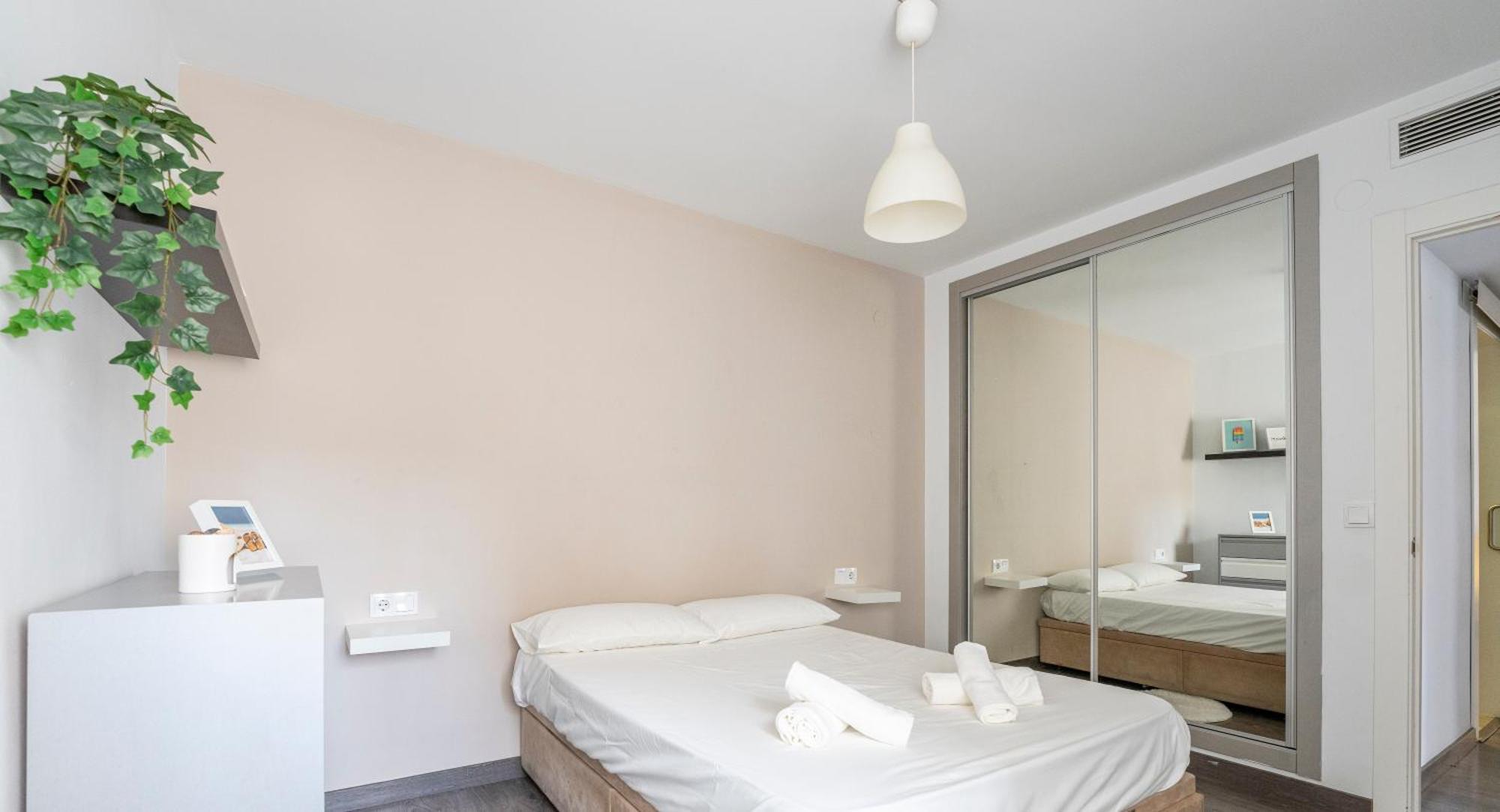Apartament Ludy'S Vialia Center Малага Екстериор снимка